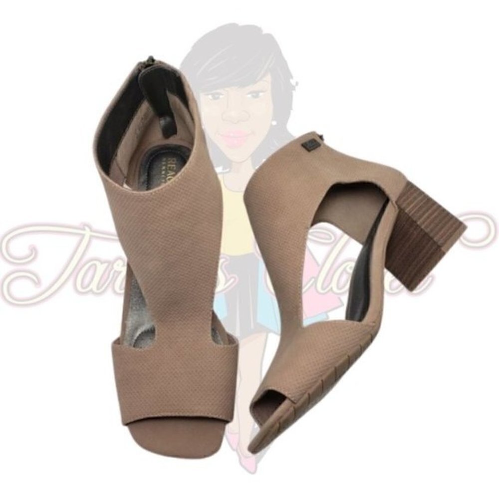 Kenneth Cole Ortholite Tan Peep Toe Zip Sandals